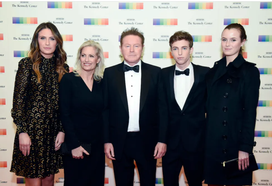Who is Sharon Summerall: All About Don Henley’s Wife image 310